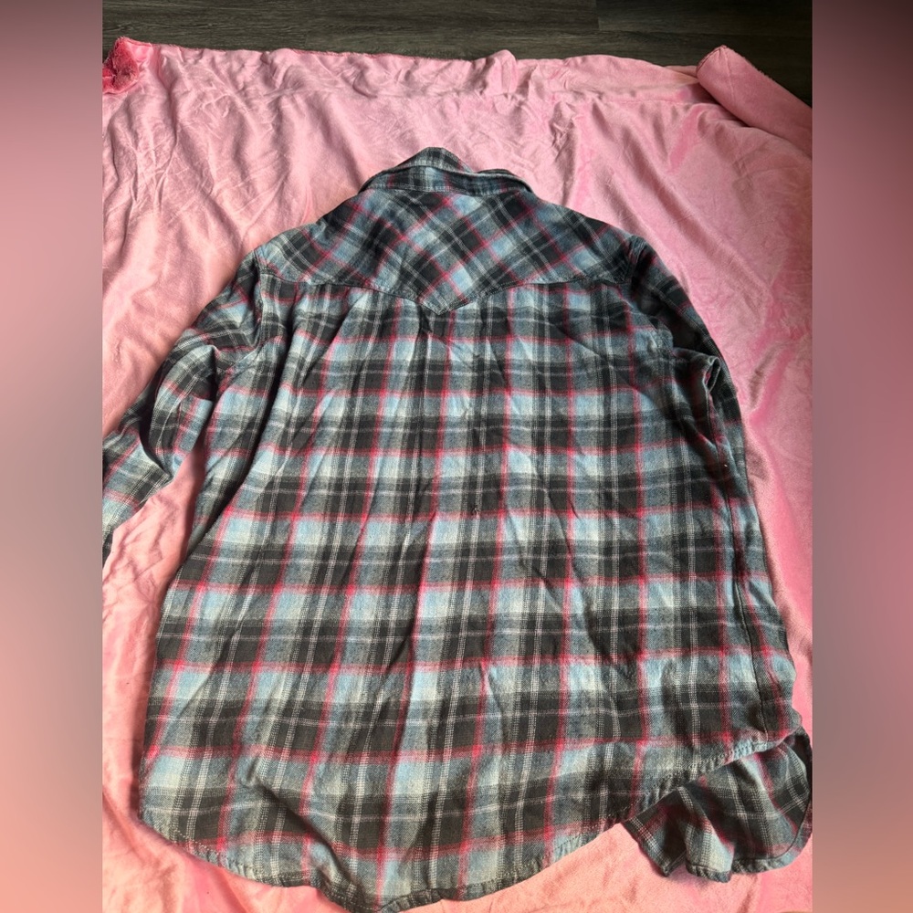 Wrangler Checkered Shirt - Black, Red, and Blue - Picture 5 of 6
